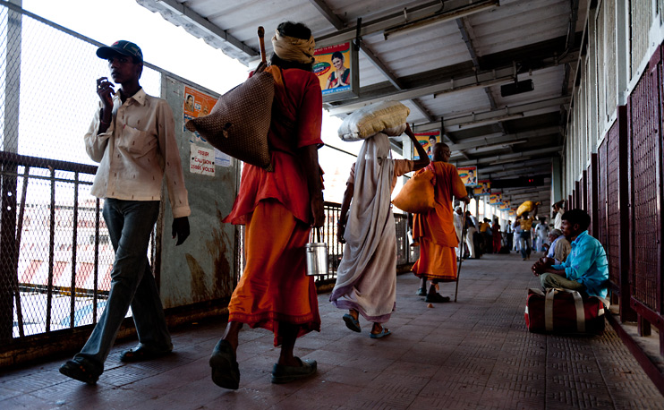 India, Train Station, Varanasi
